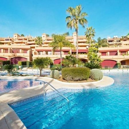 Vista Azul Apartment Estepona Bagian luar foto