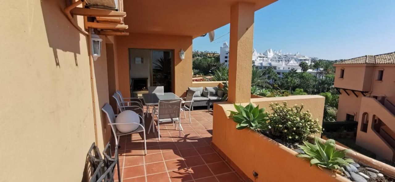 Vista Azul Apartment Estepona Bagian luar foto